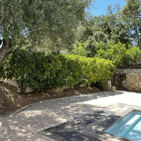Belle villa familiale de 8 pers proche plage piscine Villa